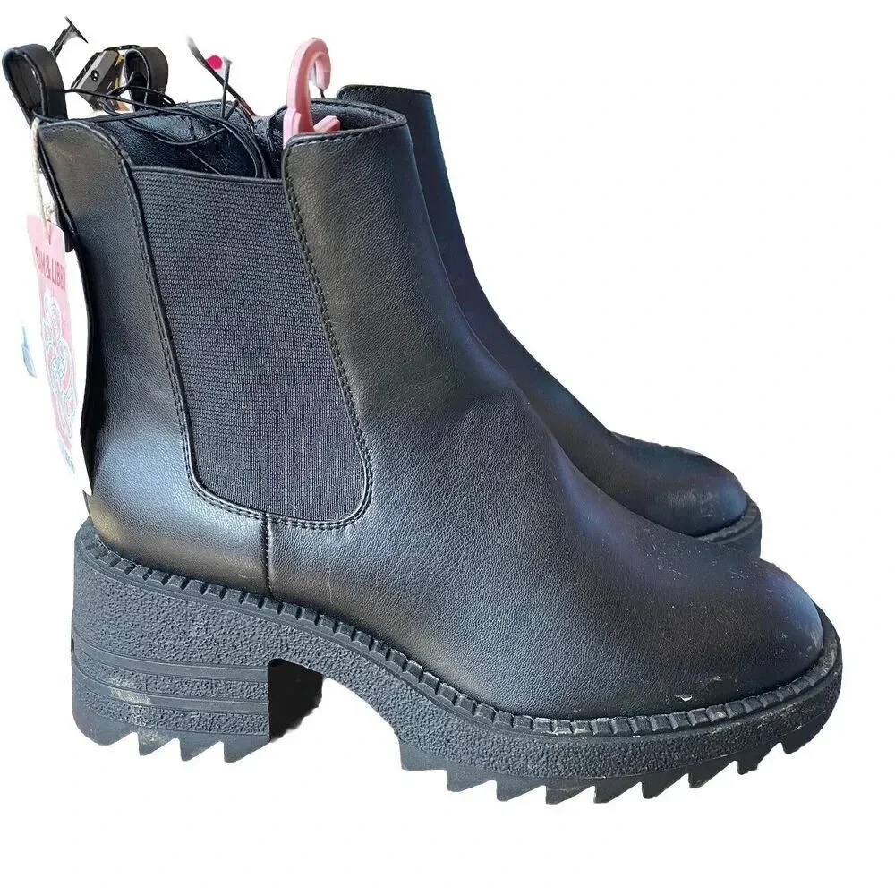 Y2K Chunky Heels Sam/Libby Chelsea Ankle Black Faux Leather Boot Womens 8.5 Goth
